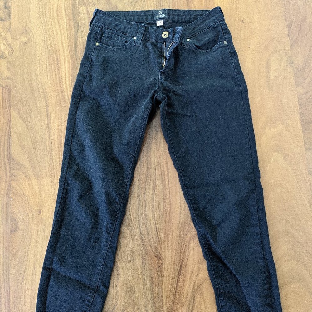 Skinny black jeans